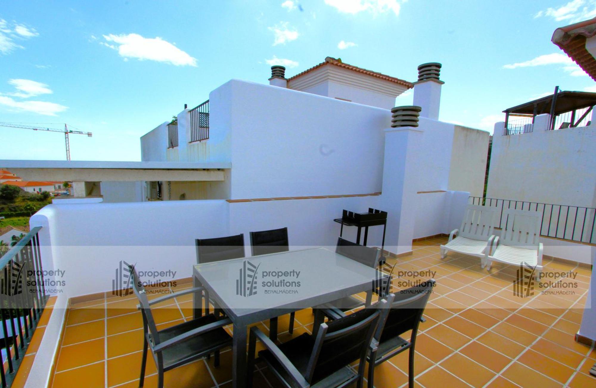 شقة Lomas De Mena, 21 - Atico Con Vistas Al Mar - Piscina Y Barbacoa - Parking Gratis - Excelente Conexion Wifi بينالماذينا المظهر الخارجي الصورة